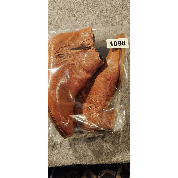 Cole Haan Boots Womens Size 8.5 Brown Leather Ankle Booties Low Heel Side Zip - Picture 9 of 9